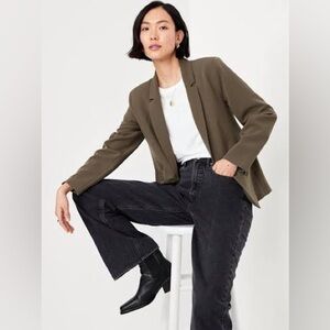 Old Navy Taylor Fitted Suit Blazer